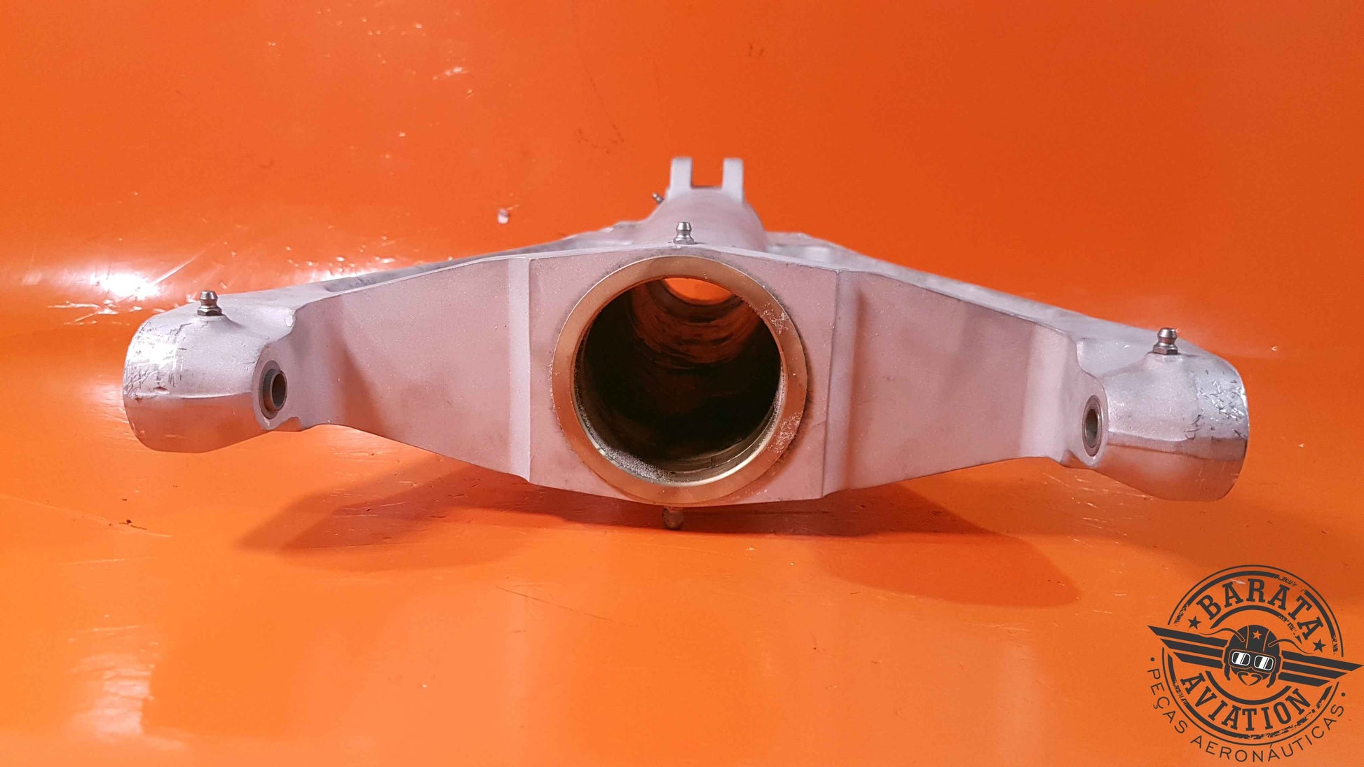 101-820024-5   Beech Brace Assy