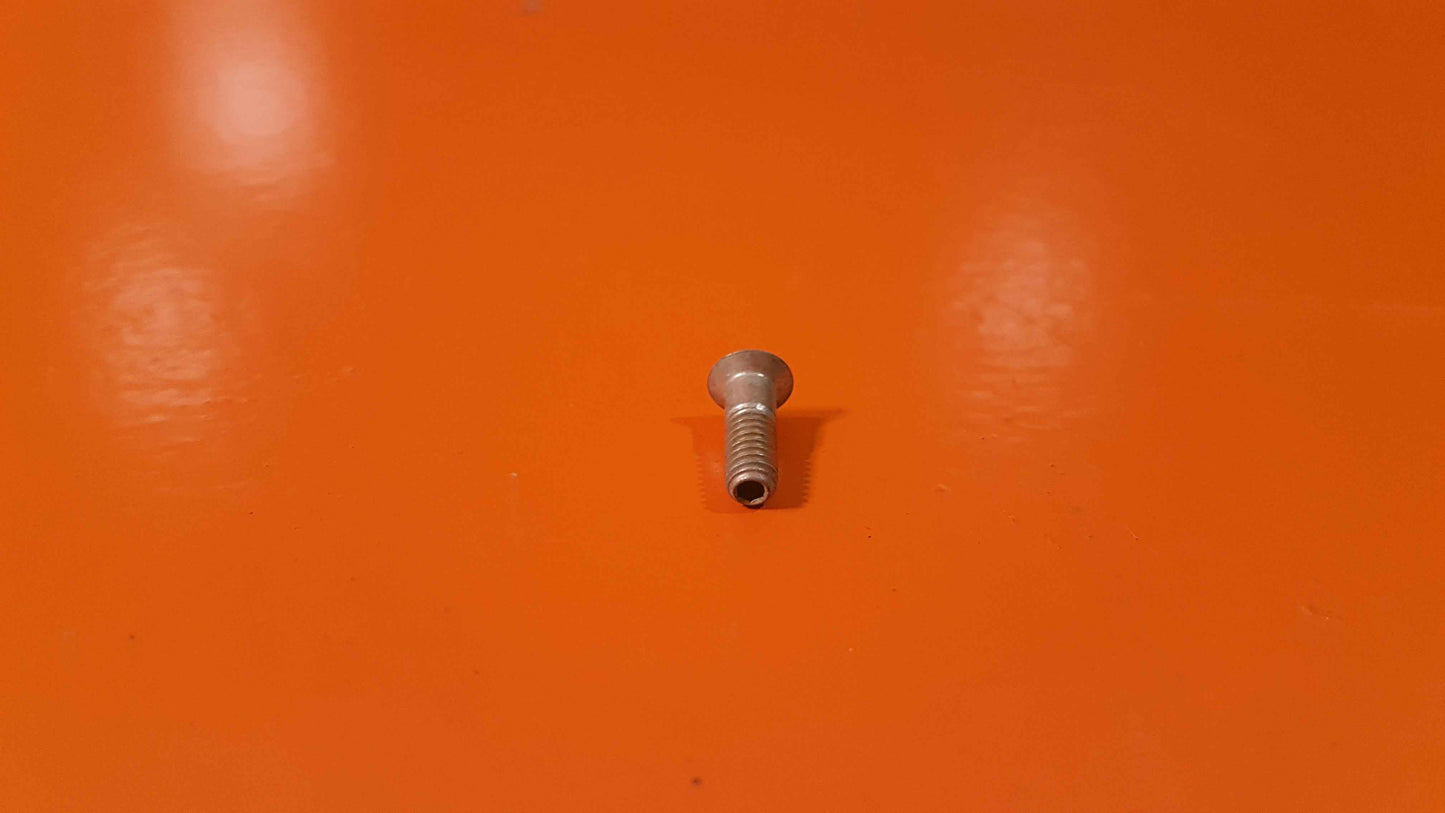 HL525-5 FAB Screw