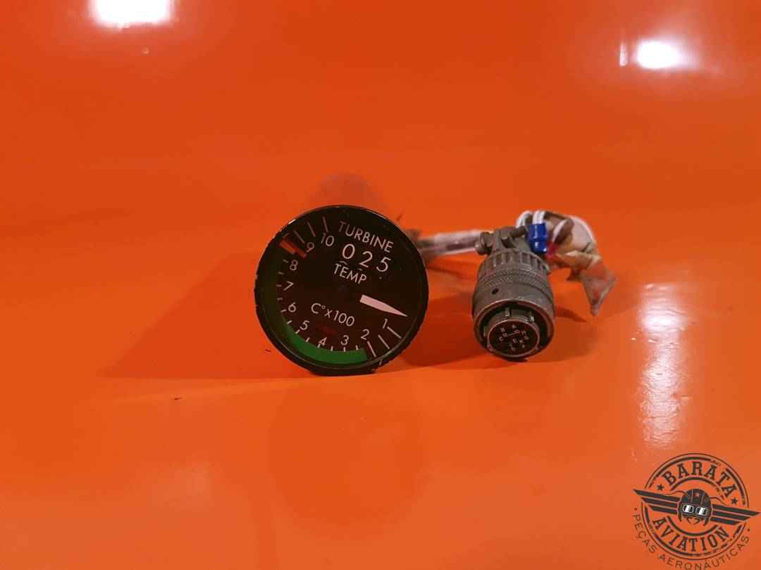 131350-3 Airesearch Turbine Temperature Indicator- w/ connector 