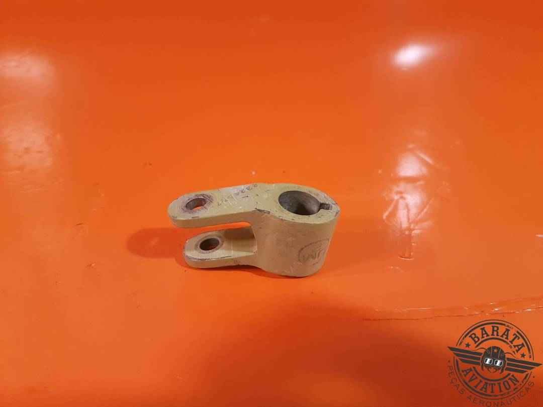 2324517-3 Learjet Clevis