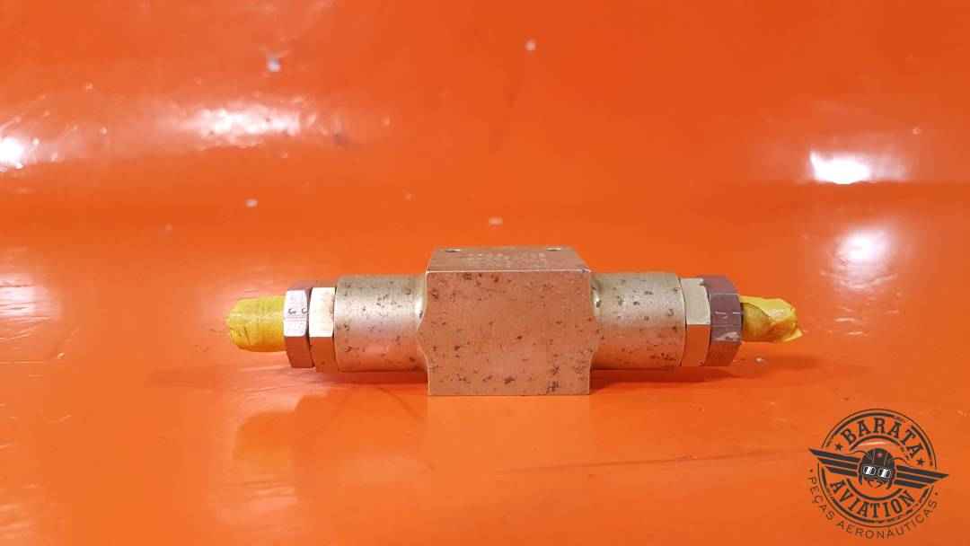 2SV0614   Gar-Kenyon Hydraulic Shuttle Valve Assy
