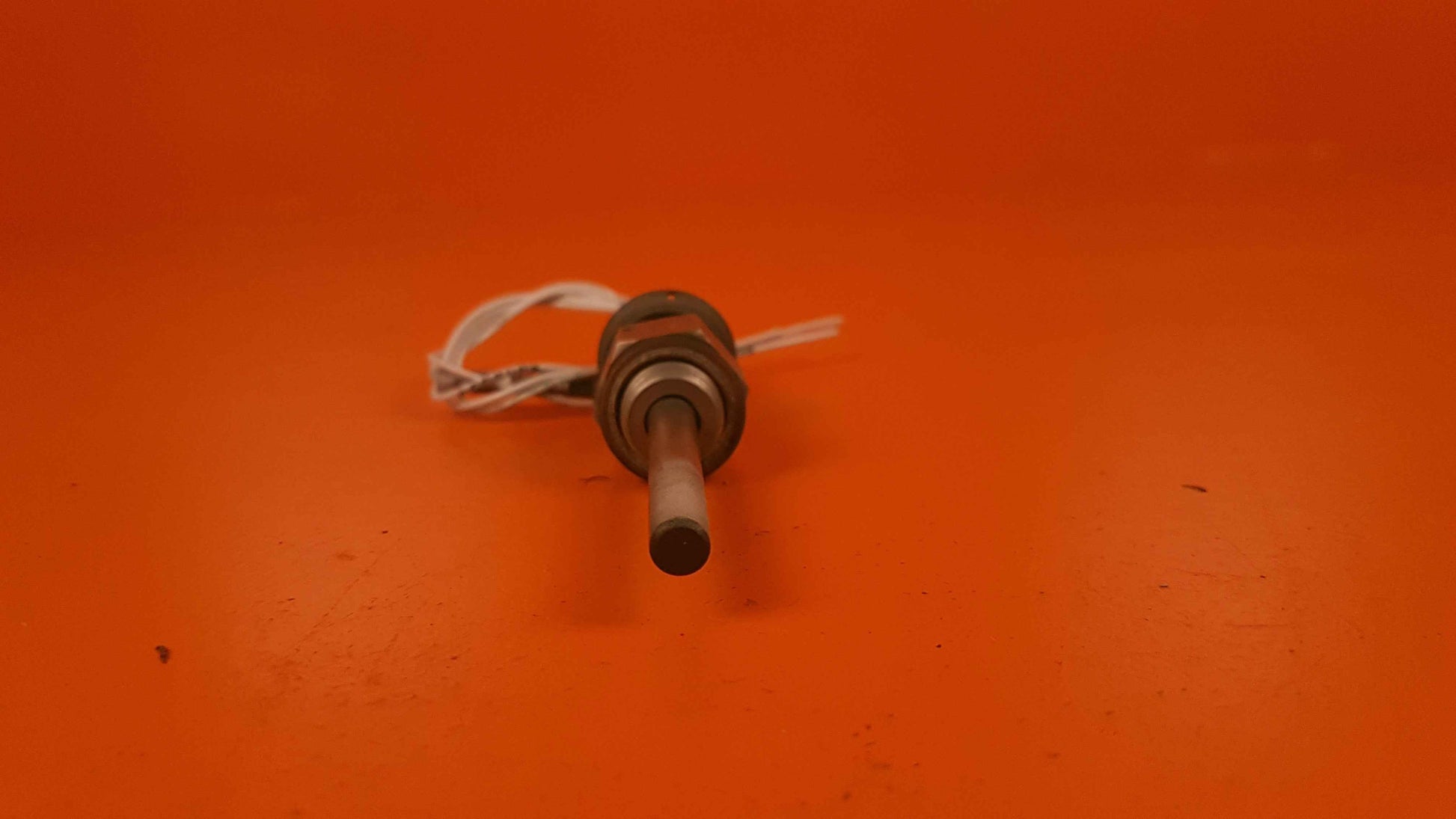 MS28034-1 Lewis Manufacturing Sensor Probe Oil Temp