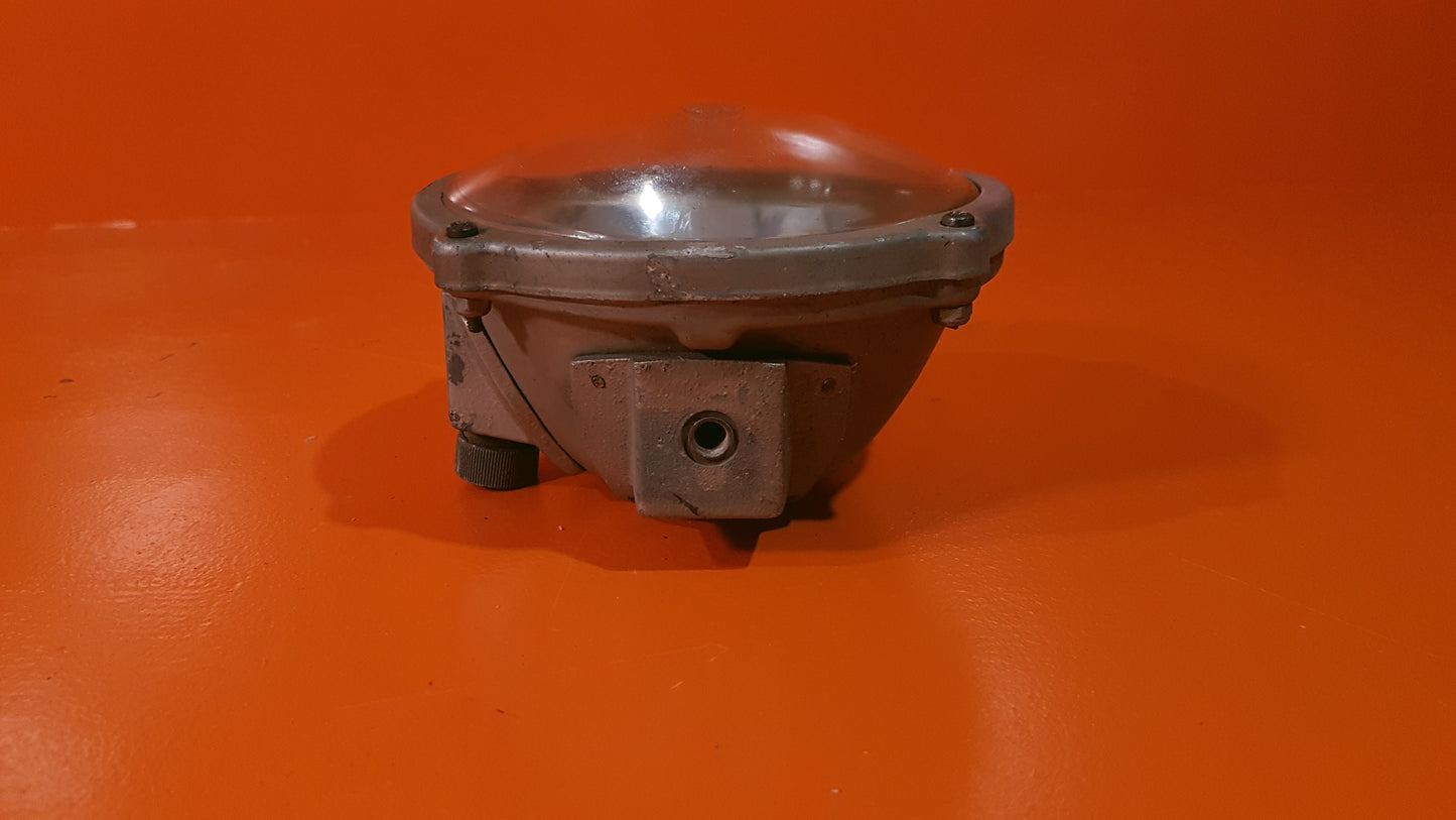 D-7585-18 Learjet Landing Light and Taxi Assembly