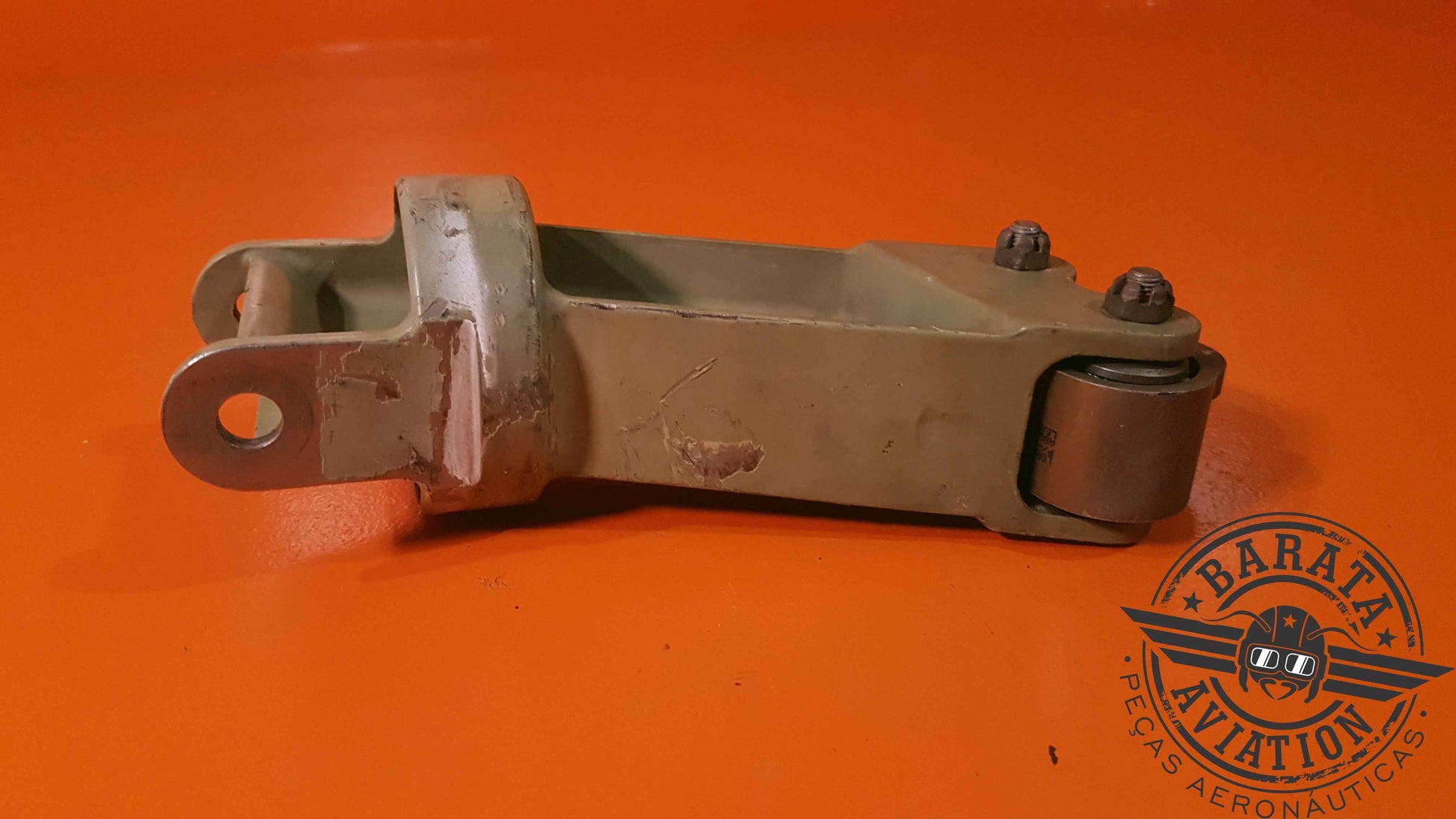 4953302-5  Learjet Cylinder Assy