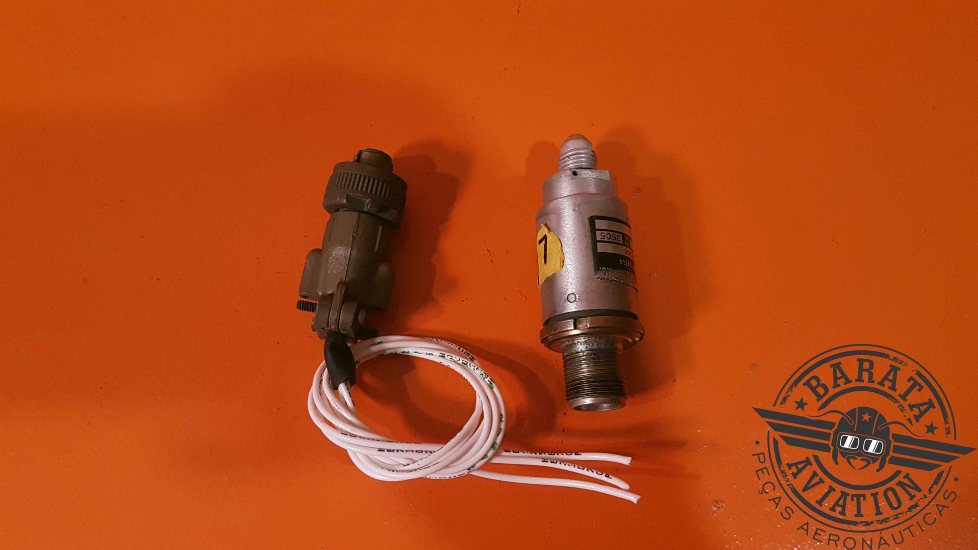 P22B-11  Precision Pressure Switch