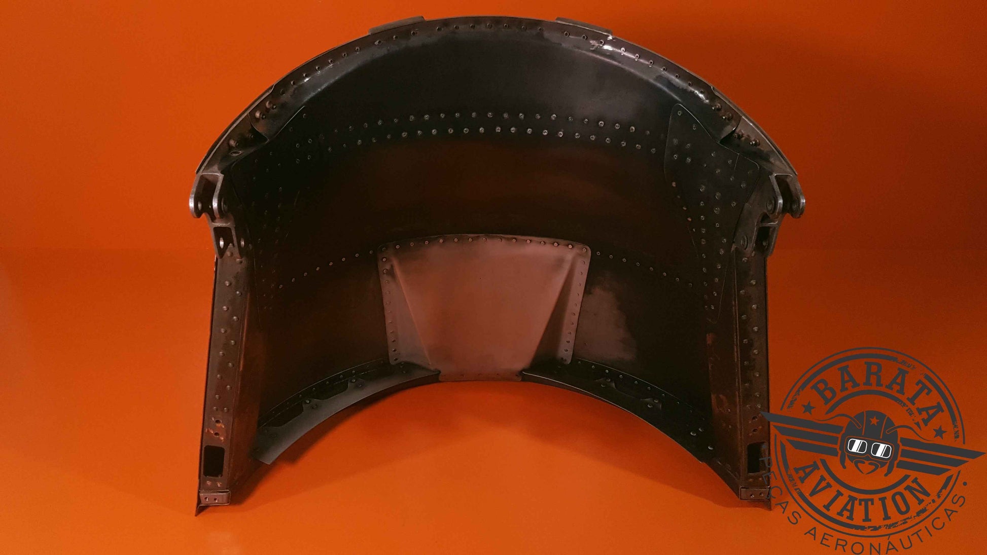 4953102-9 Learjet R/H  Thrust Reverser Bucket