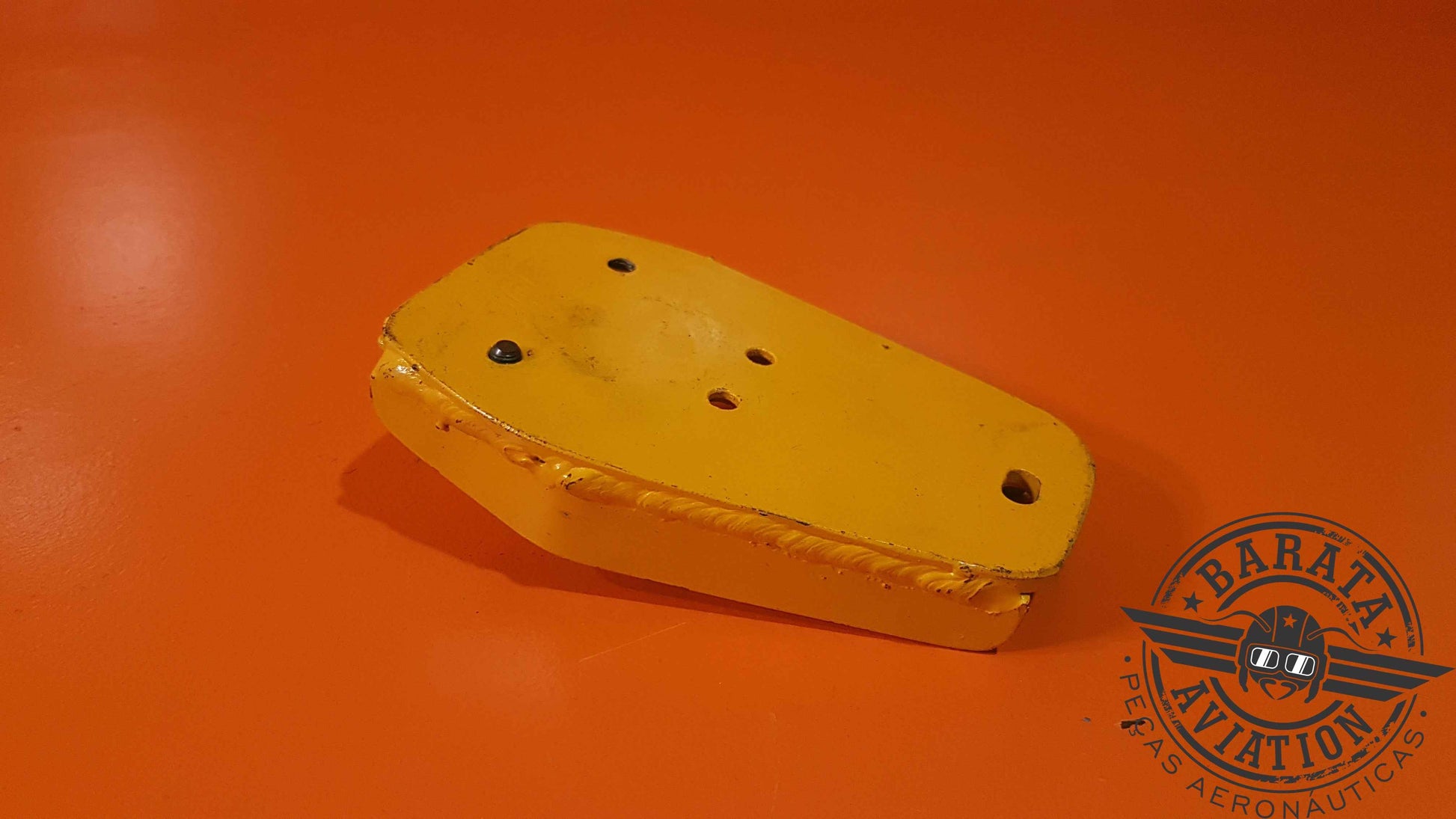 2572006-3  Learjet Jack Pad