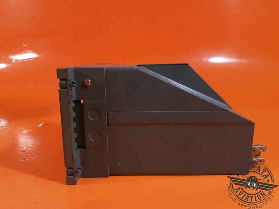 XP138-2 Flight Crew Mask Stowage