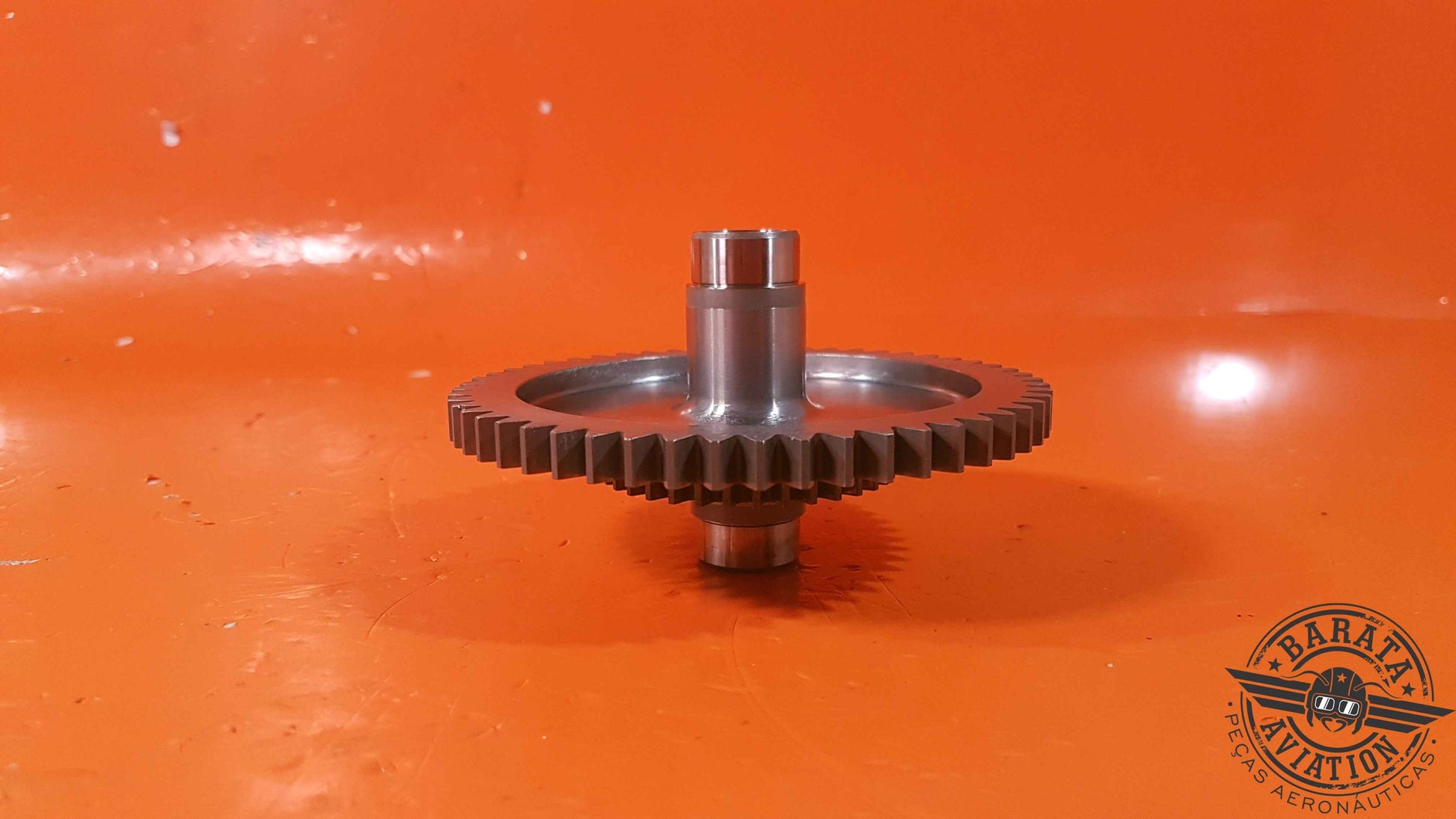 3058021-01    Pratt & Whitney Gearshaft