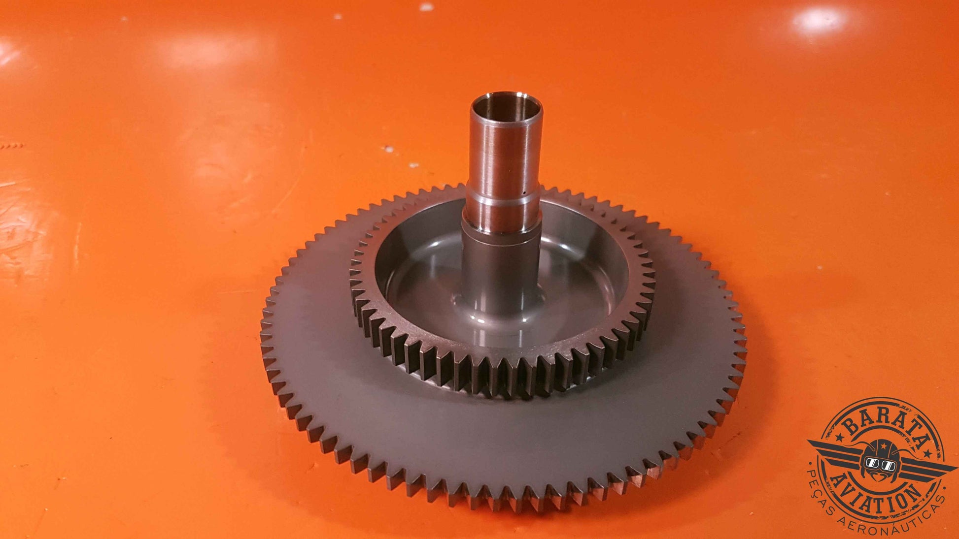 3058041-01  Pratt &  Whitney Gearshaft