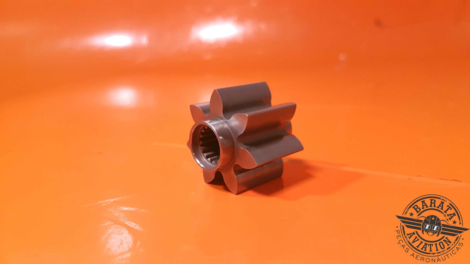 3059915-01   Pratt & Whitney Gearshaft