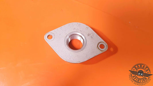 3057163-01   Pratt &  Whitney Adapter