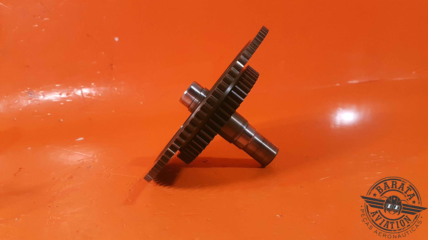 3058041-01   Pratt &  Whitney Gearshaft