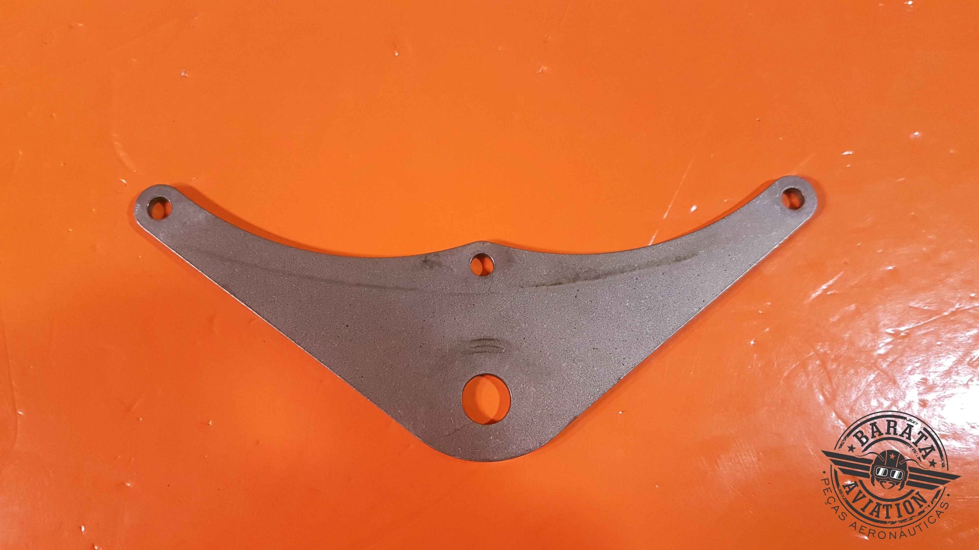 3043460-01   Pratt & Whitney Bracket