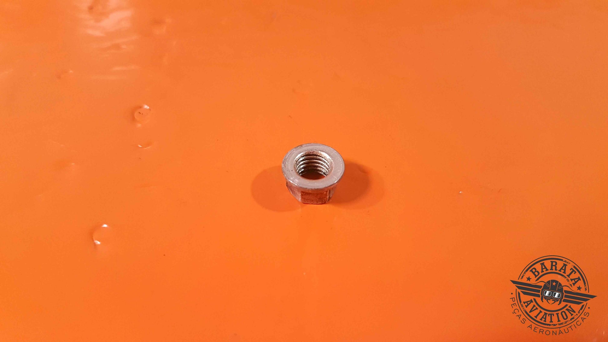 ST3245-10   Pratt & Whitney Nut W