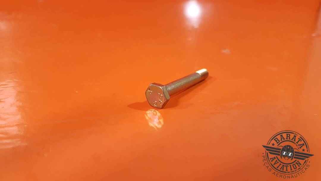 AN4-17A   Bolt