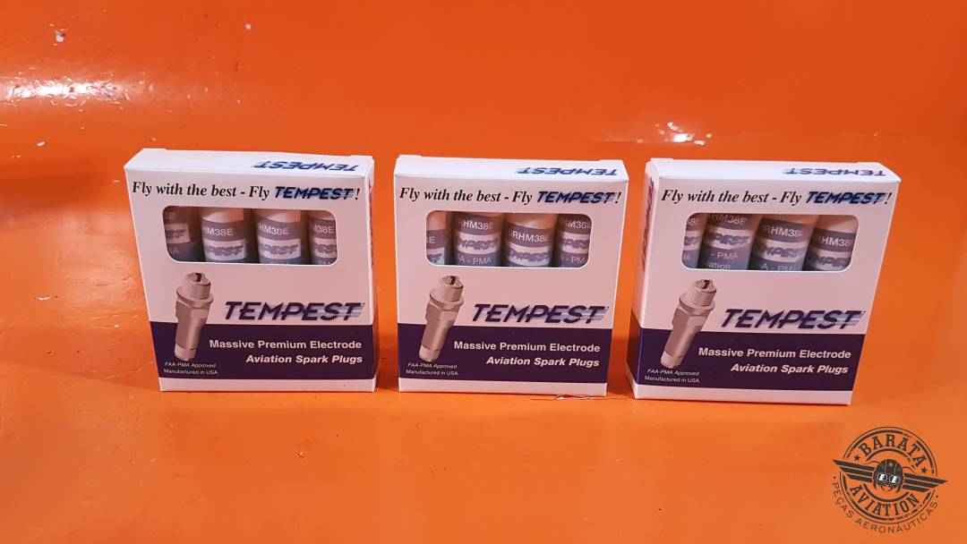 URHM38E Box With12 Tempest Spark Plugs - Novo