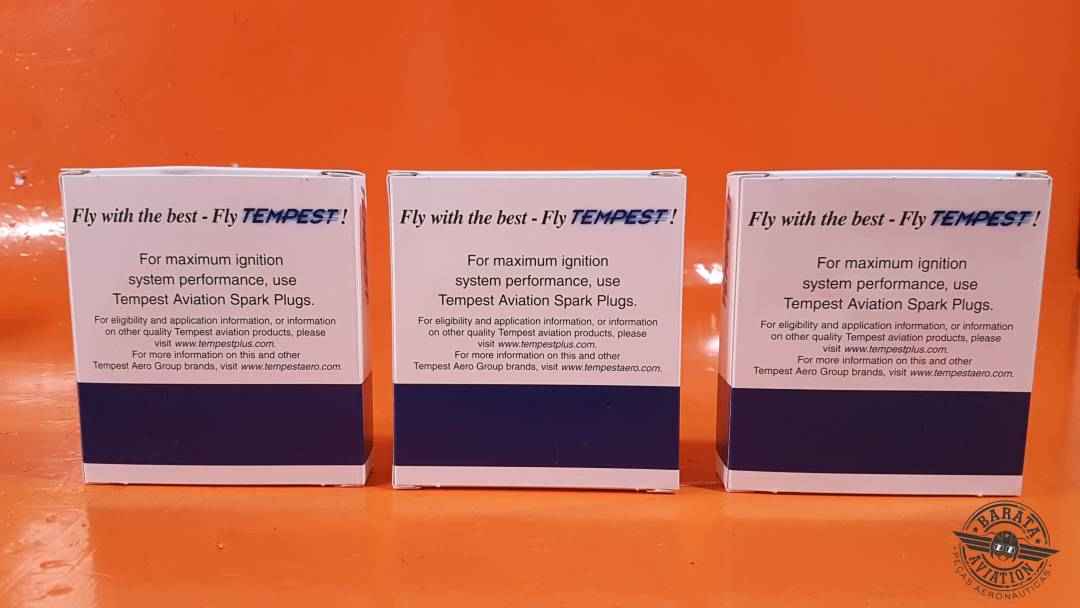 URHM38E Box With12 Tempest Spark Plugs - Novo