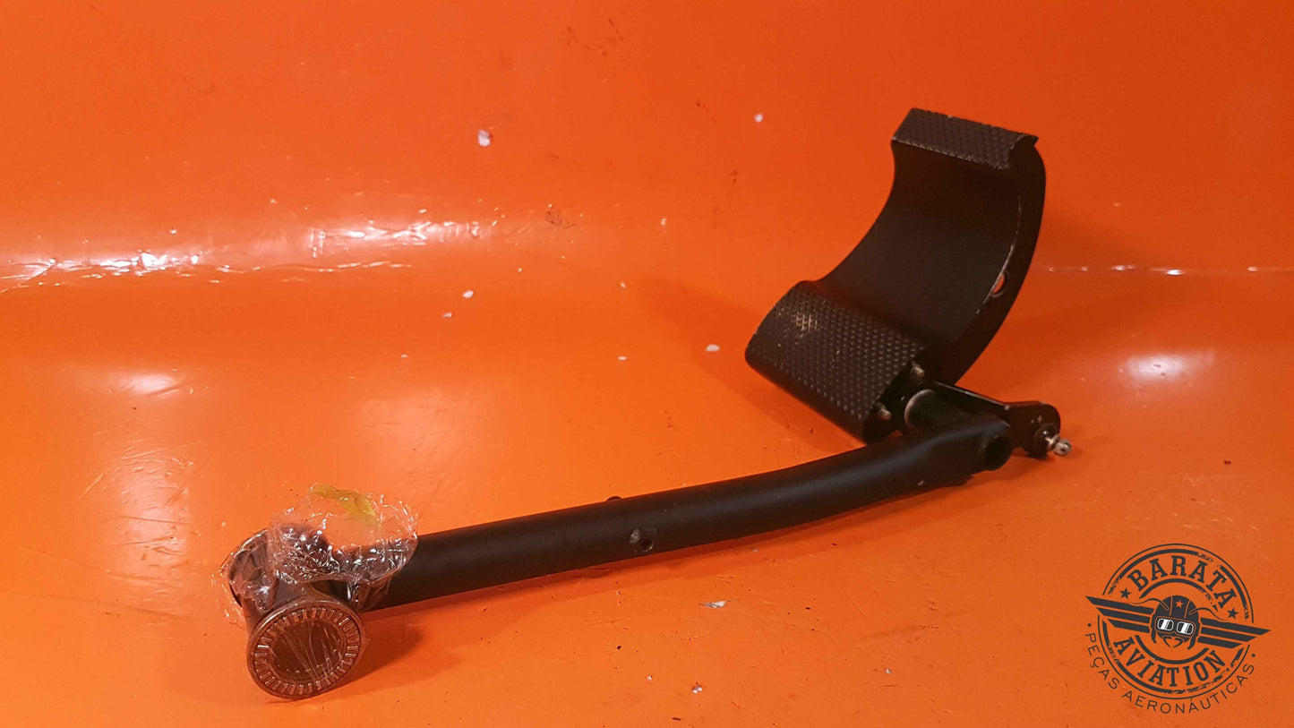 T700A2720040900   TBM  L/H Pedal Assembly