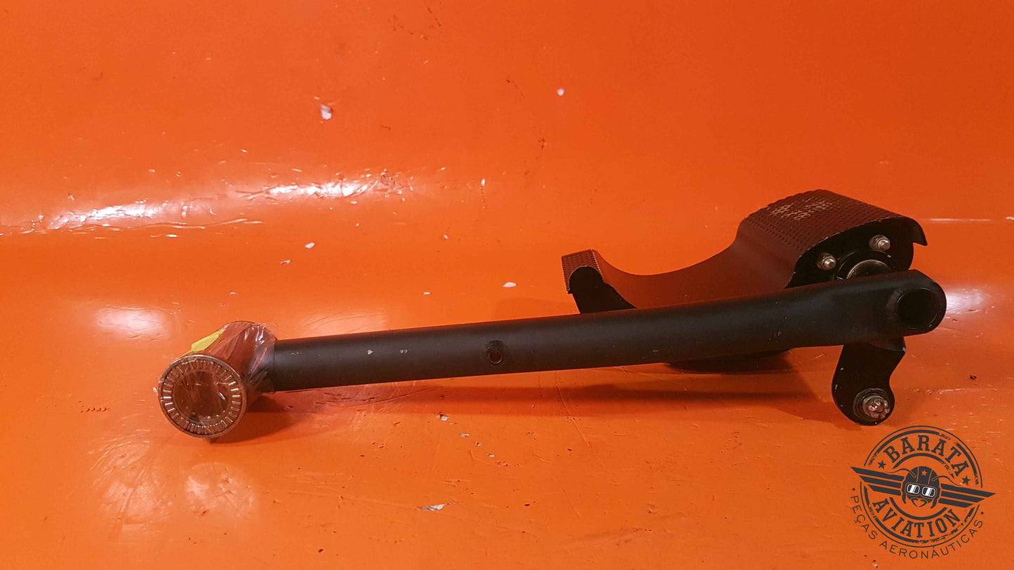 T700A2720040901 TBM  R/H  Pedal Assembly