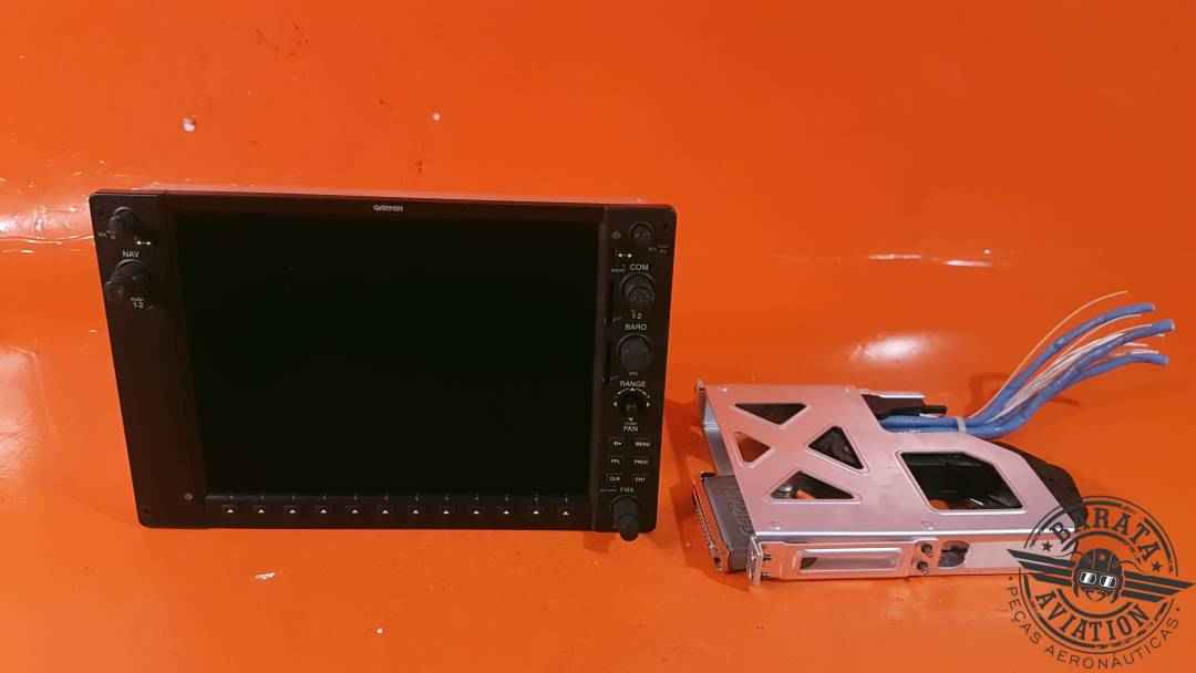 011-00916-10 Garmin GDU 1040A Display- w/ adapter and connector - 14/28 vdc 