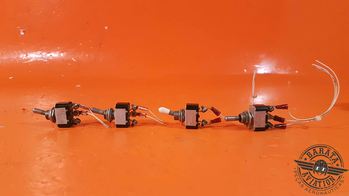 Kit With 4 Toggle Switches