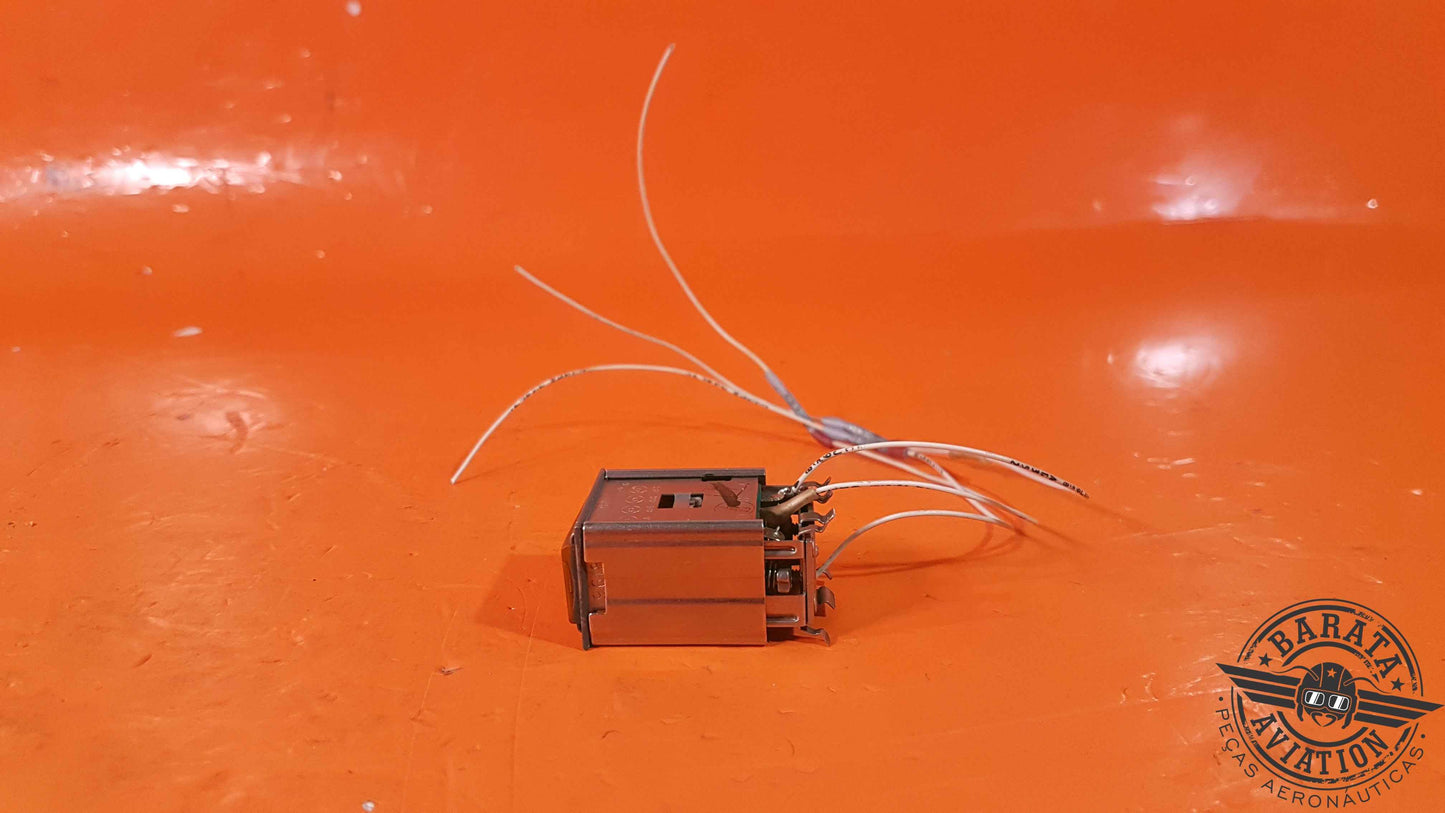 1941-24 Master Specialties Indicator Light Switch Assy