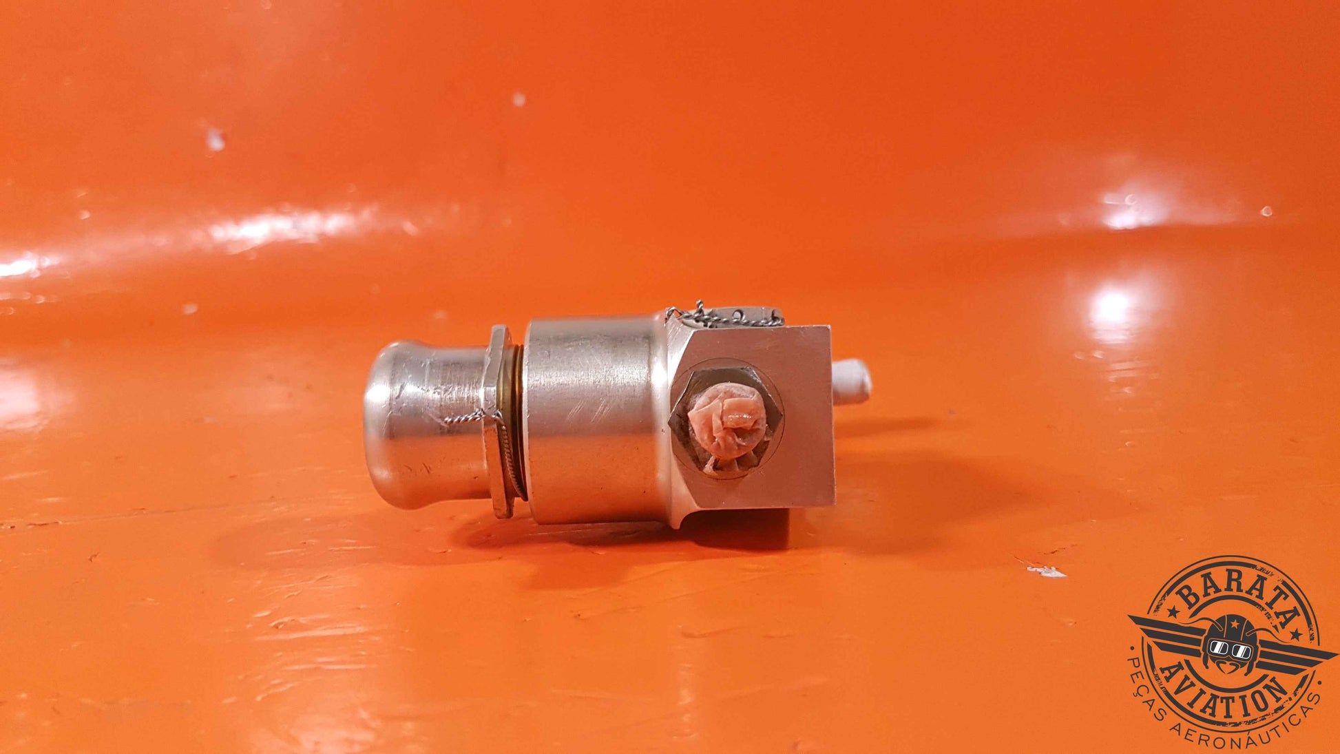 9914077-3   Cessna Hydraulic Filter Housing Assy