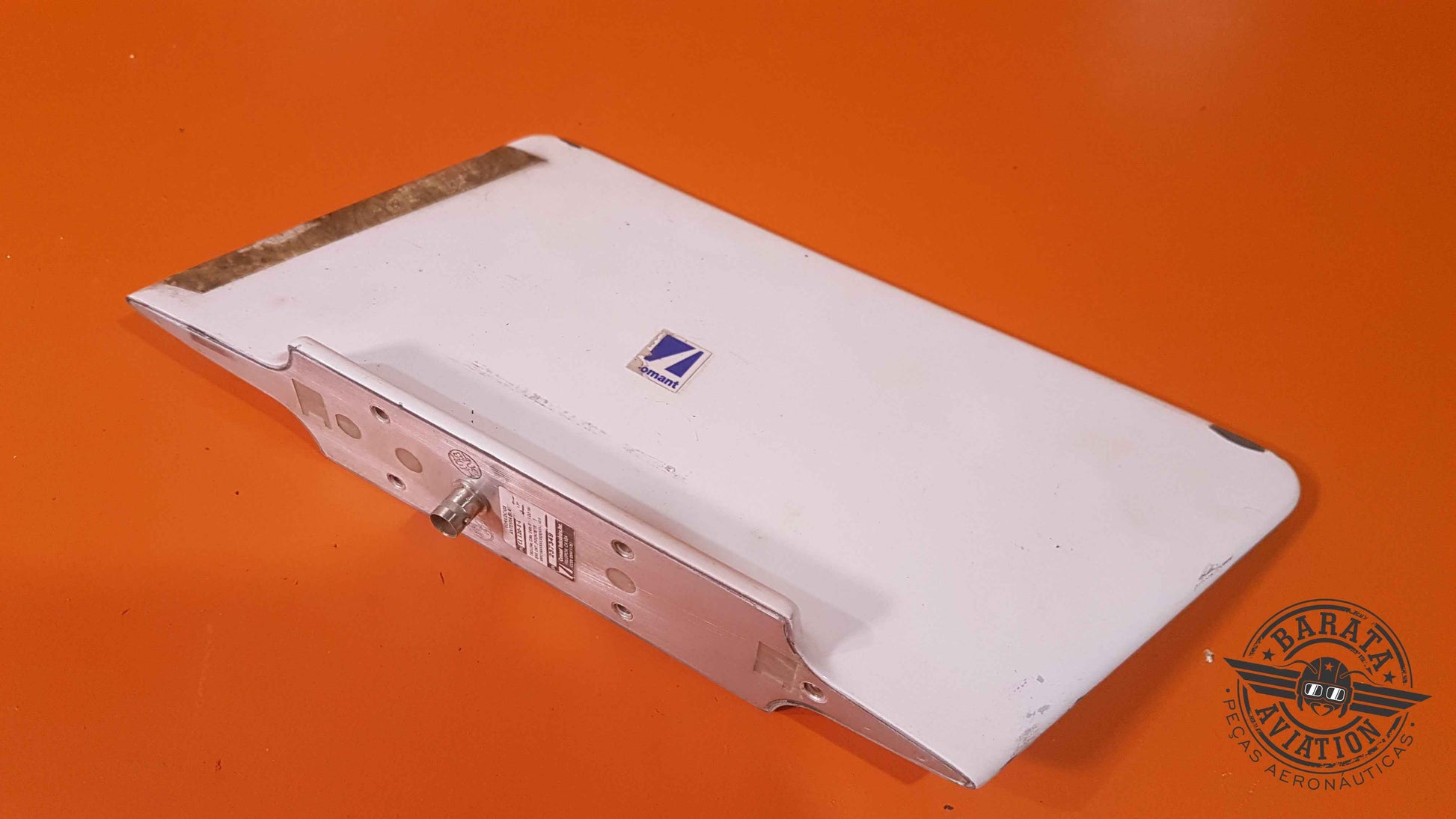 CI120-1-L   Comant VOR/LOC/GS Antenna