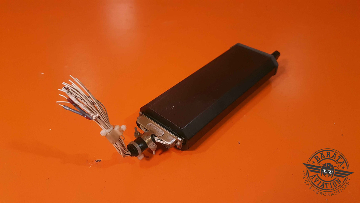 7000472-901  Sperry Vertical Navigation Control and Display