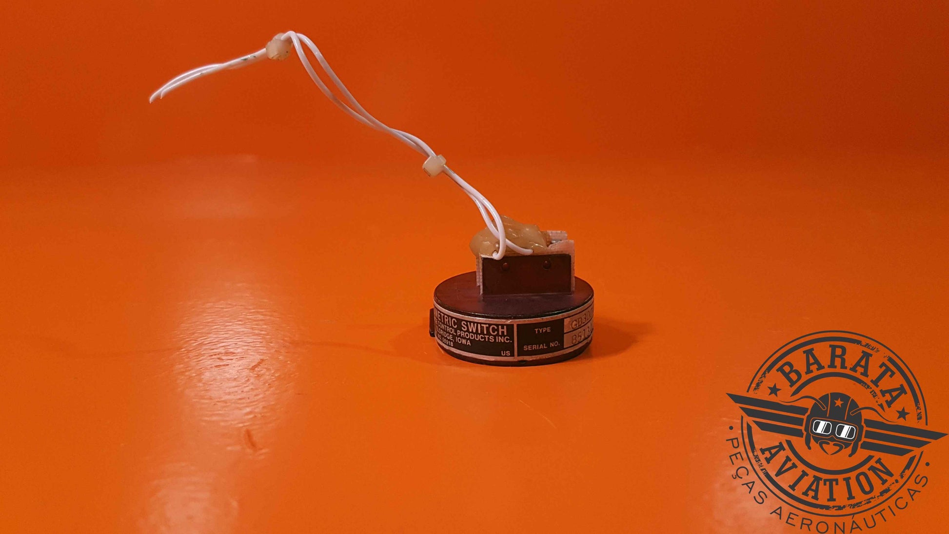 GB300NA167 Aerospace Barometric Pressure Switch