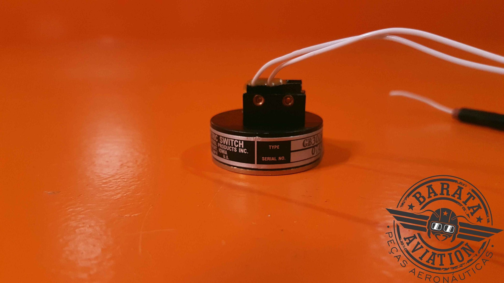 GB300NA166 Aerospace Barometric Switch