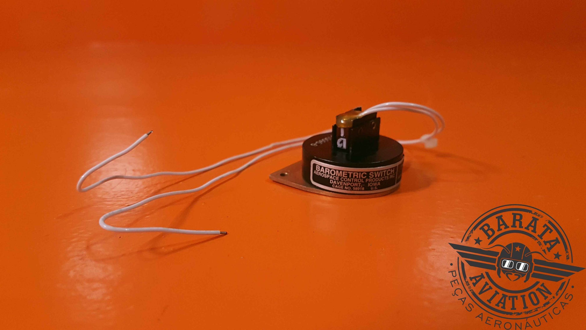 GB300NA161 Aerospace Barometric Switch