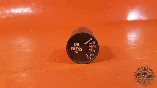 66745-0111   Aerosonic Indicator Oil Pressure