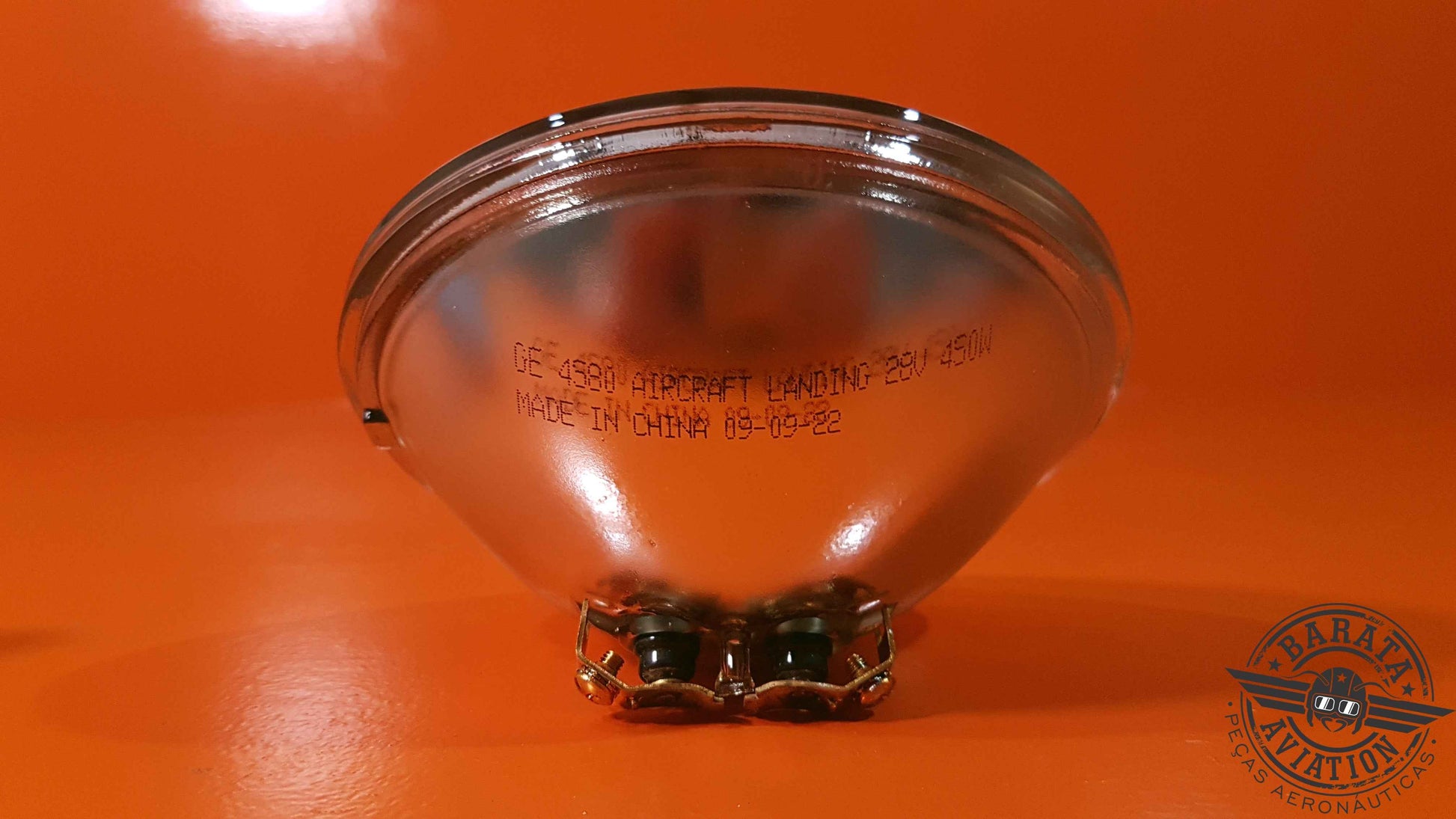 4580   G&E  All Glass Sealed Beam Lamp - Novo