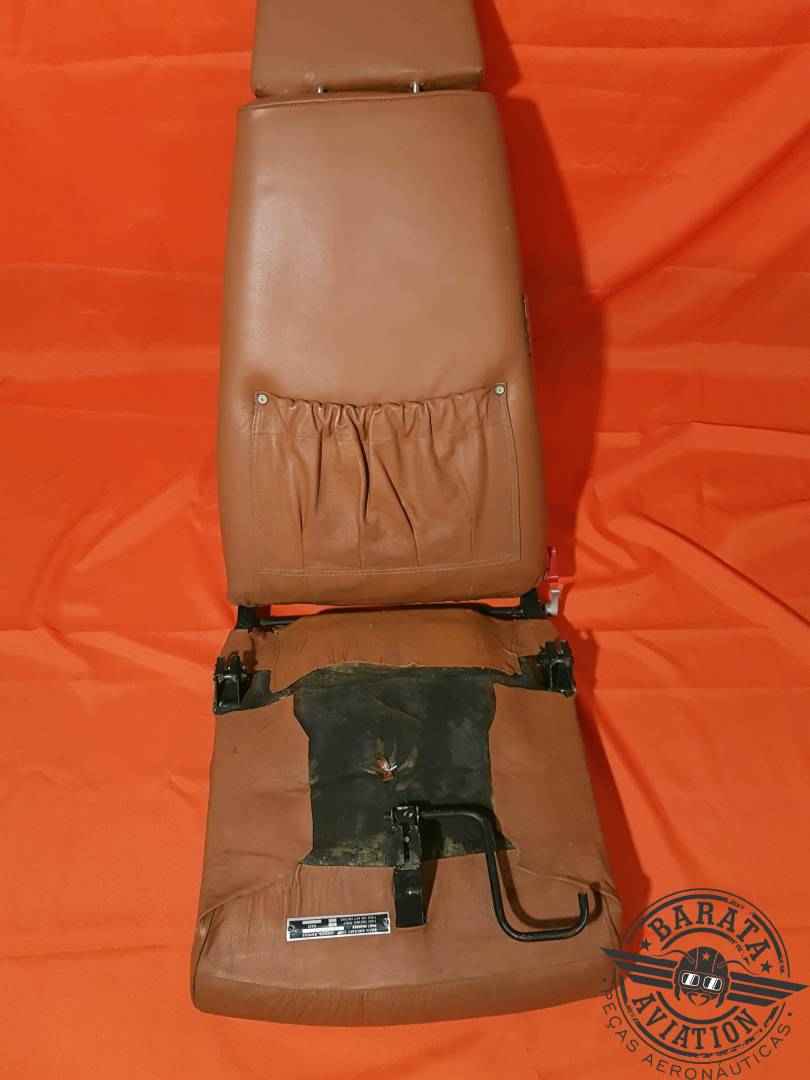 106-530056-2 Beech Baron 58 Seat Assembly R/H